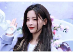 娱乐圈吃瓜少女张小寒,吃瓜少女张小寒深度解析娱乐圈风云